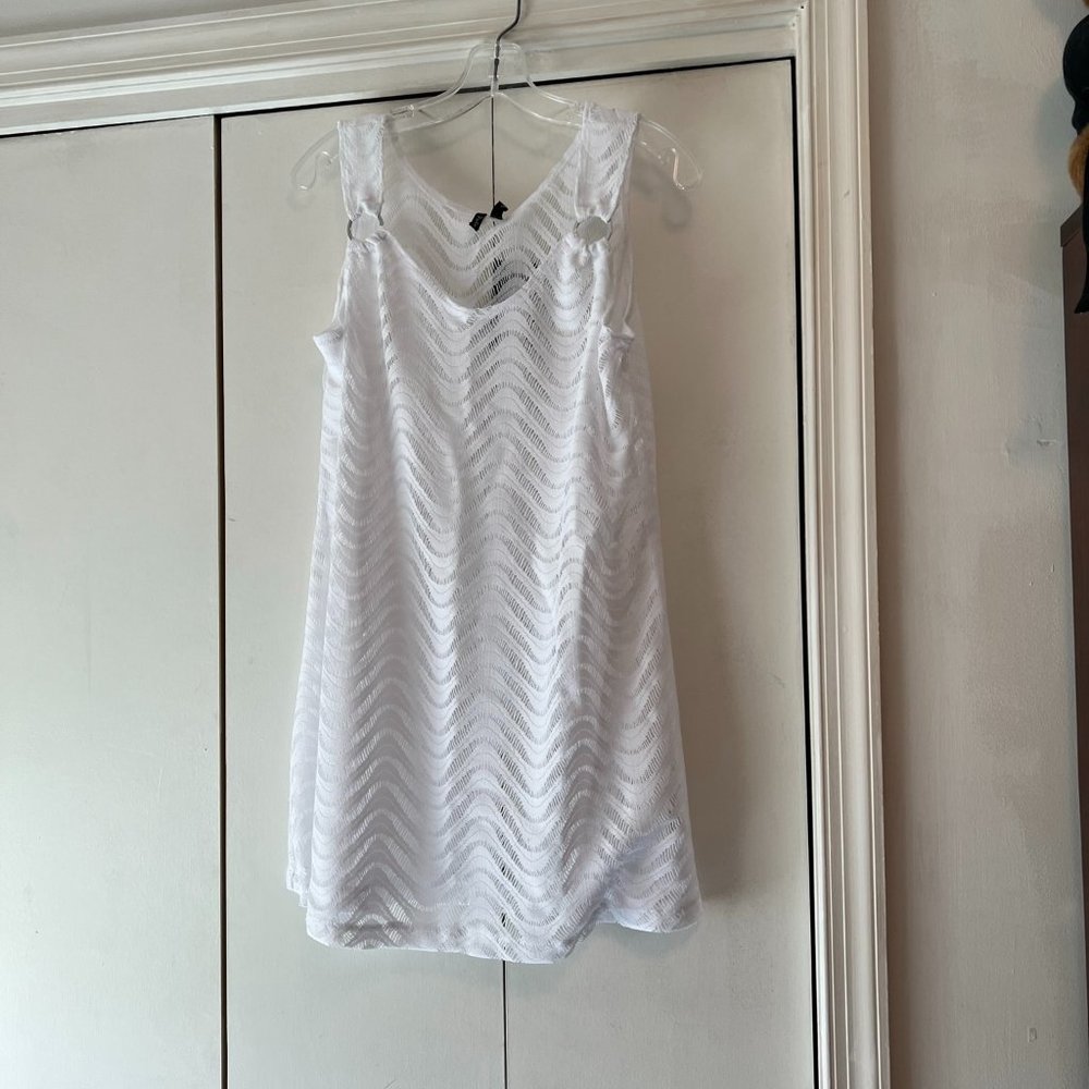 NWT! Portocruz White Lace Beach Coverup - Large